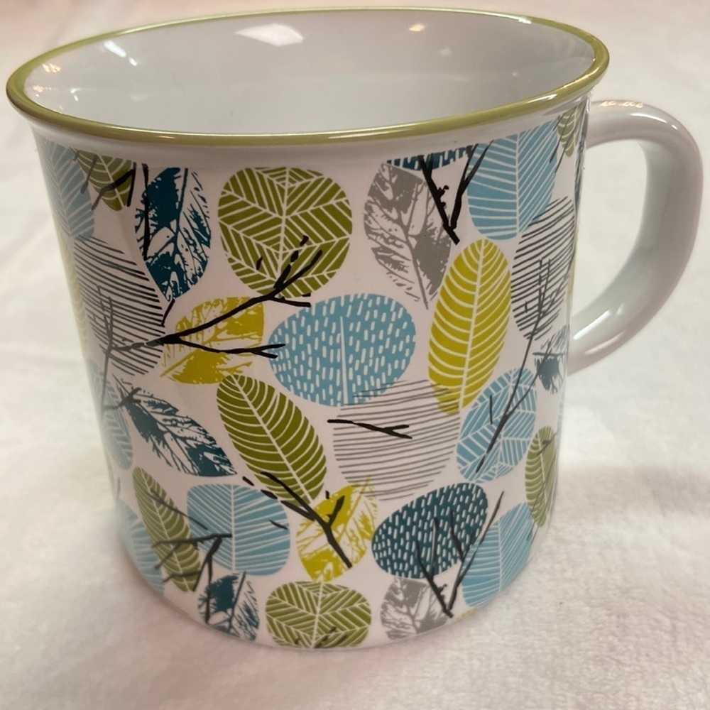 Orly Maison New York New York Coffee Mug Leaves Design NWOT